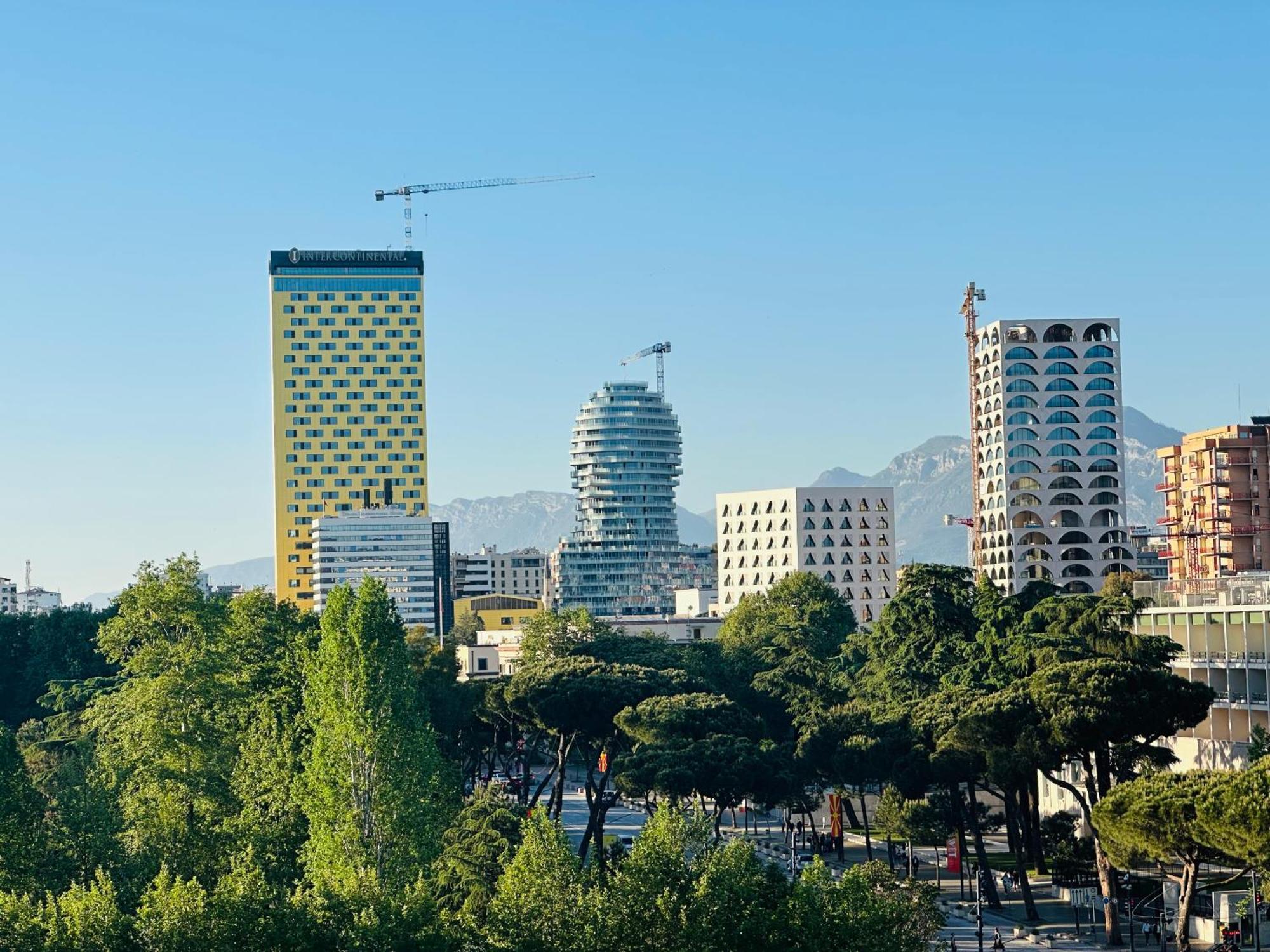 Ferienwohnung Amo Tower Tirana Center Exterior foto